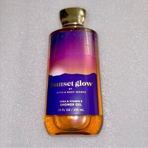 💝Bath & Body Works Sunset Glow body wash💝